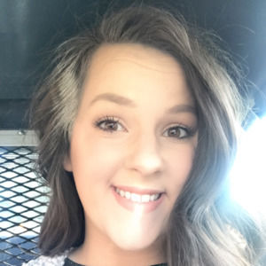 Meet your Posher, Alyssa